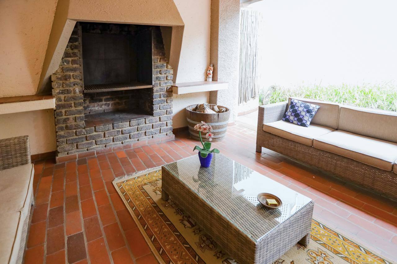 Fireside lounge